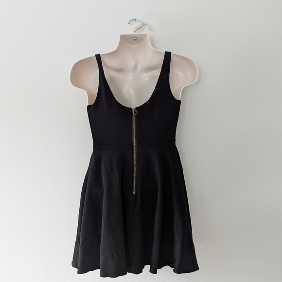 Kimchi Blue Heart of the Ocean Fit+Flare Mini Sweetheart Dress Black - Medium - Picture 4 of 10